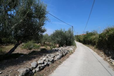 Land Sale - LAKITHRA, MUNICIPALITY OF LIVATHOS - SOUTH