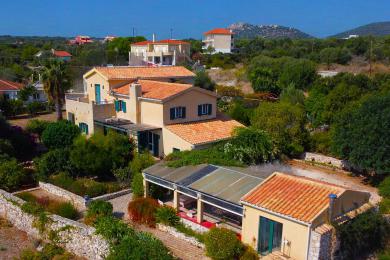 House Sale - KARAVADOS, MUNICIPALITY OF LIVATHOS - SOUTH