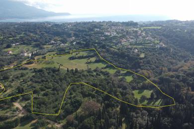 Agricultural Land Plot Sale - KERAMIES, MUNICIPALITY OF LIVATHOS - SOUTH