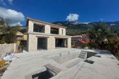 Villa Vendita - LOURDATA, COMUNE DI LIVATHOS - SUDOVEST